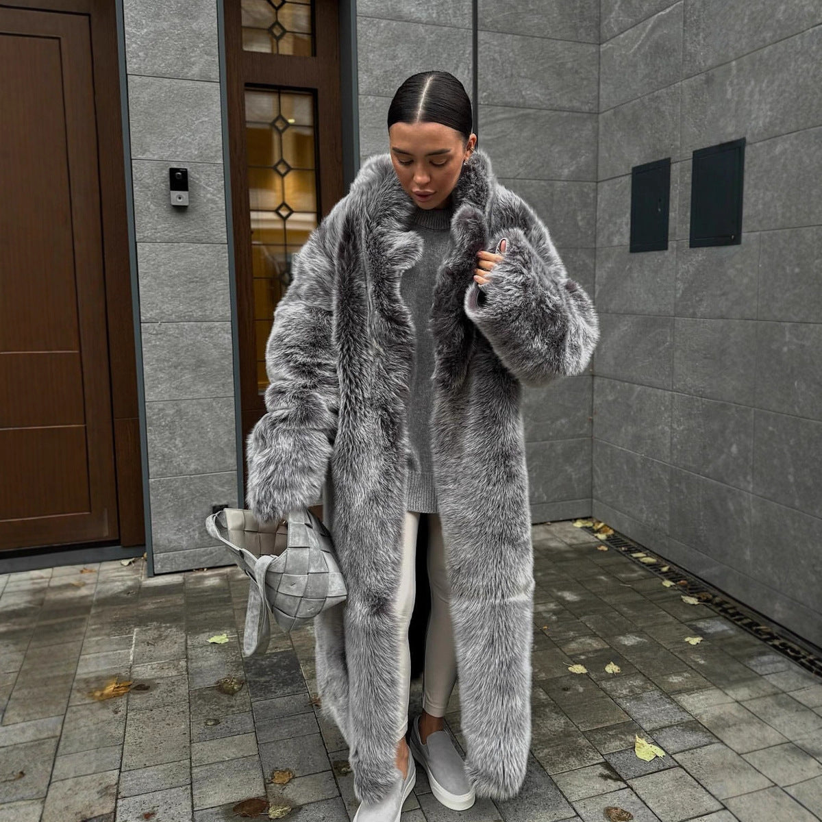 Pelliccia Black And White