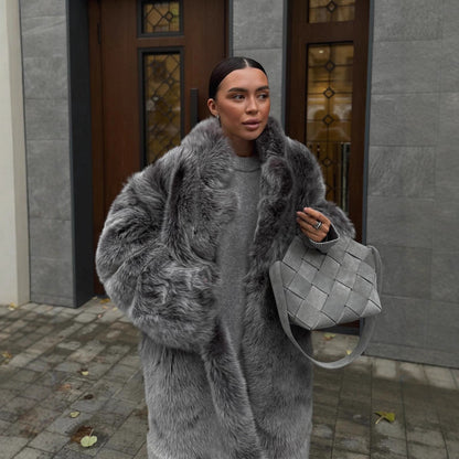 Pelliccia  Black And White